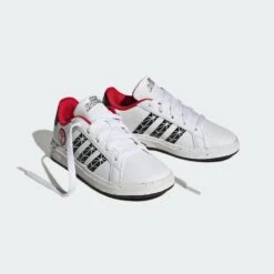 Adidas Grand Court X Marvel Spider-Man Kinderschoenen 11 Adidas Grand Court X Marvel Spider-Man Kinderschoenen -Goedkope SchoenStijl Winkel adidas grand court x marvel spider man kinderschoenen 4