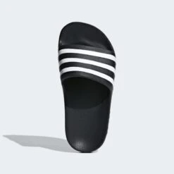 ADIDAS Adilette Aqua Badslippers 9 ADIDAS Adilette Aqua Badslippers -Goedkope SchoenStijl Winkel adilette aqua badslippers 2