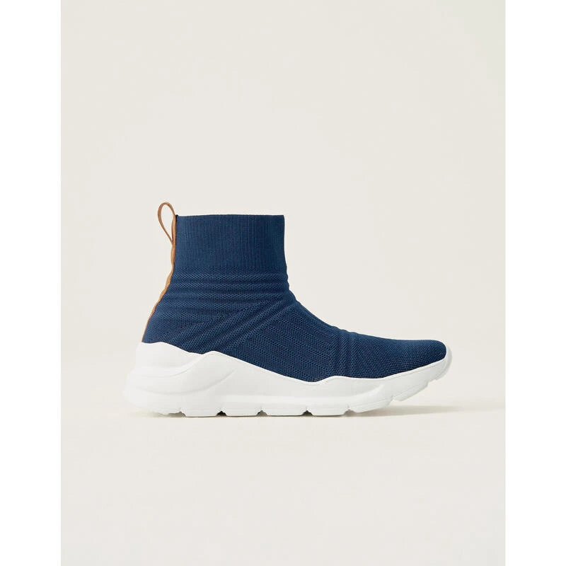 Istruttori Di Yoga Da Donna Enzo Born Living Yoga 1 Istruttori Di Yoga Da Donna Enzo Born Living Yoga