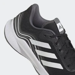 ADIDAS Novaflight Volleybalschoenen 13 ADIDAS Novaflight Volleybalschoenen -Goedkope SchoenStijl Winkel novaflight volleybalschoenen 6