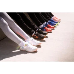 Decathlon Tennisschoenen Voor Kinderen Artengo TS160 Blauw Regenboog -Goedkope SchoenStijl Winkel stevige sneakers met klittenband voor kinderen ts160 12