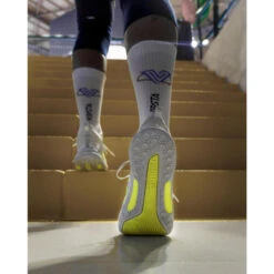 Volleybalschoenen Voor Heren FIT Regelmatig Gebruik -Goedkope SchoenStijl Winkel volleybalschoenen voor heren fit regelmatig gebruik wit geel 7