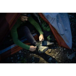 Waterdichte Hoge Trekkingschoenen Voor Heren MT100 Wide Leer Crosscontact 26 Waterdichte Hoge Trekkingschoenen Voor Heren MT100 Wide Leer Crosscontact -Goedkope SchoenStijl Winkel waterdichte hoge trekkingschoenen voor heren mt100 wide leer crosscontact 12